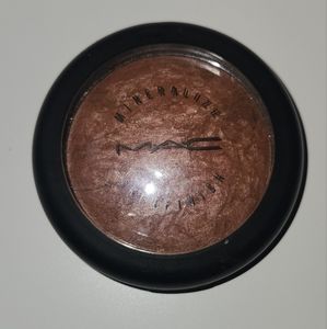 MAC Cosmetics Mineralize Skinfinish - SO CEYLON